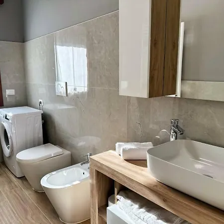 Parisi Venice Station - 2 Apartament *