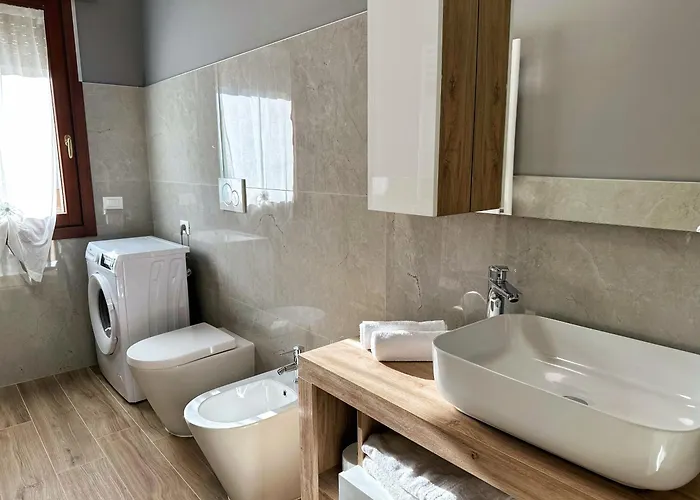 Apartment Parisi - Venezia Aleardi 2 *